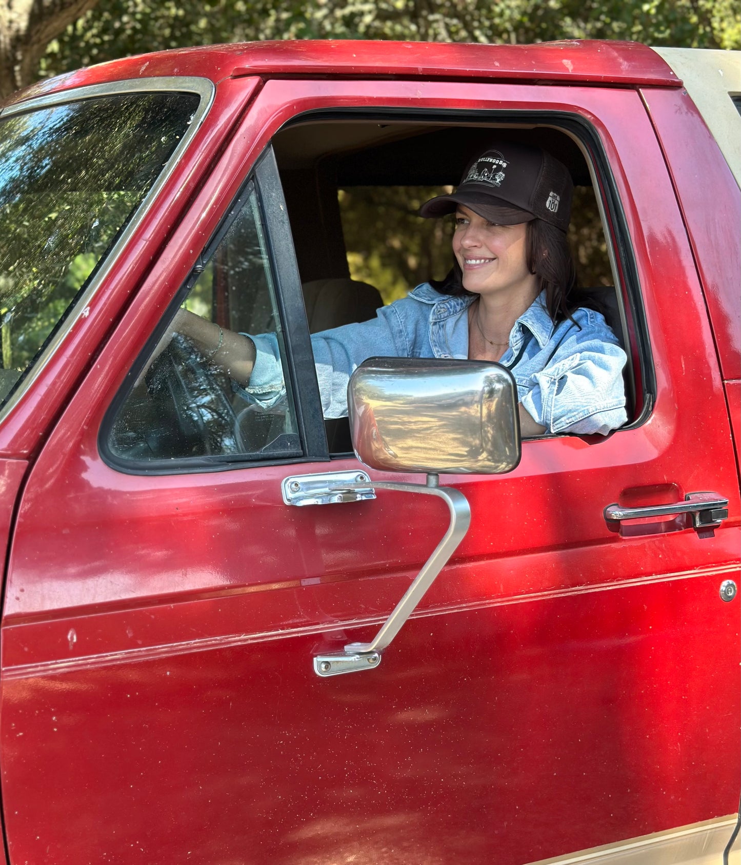 The Beachwood Trucker Hat (Navy)